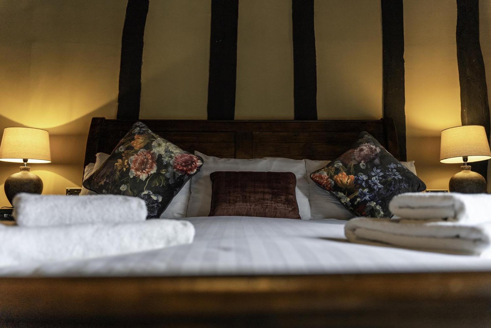Duke William Hotel Lincoln Room photo
