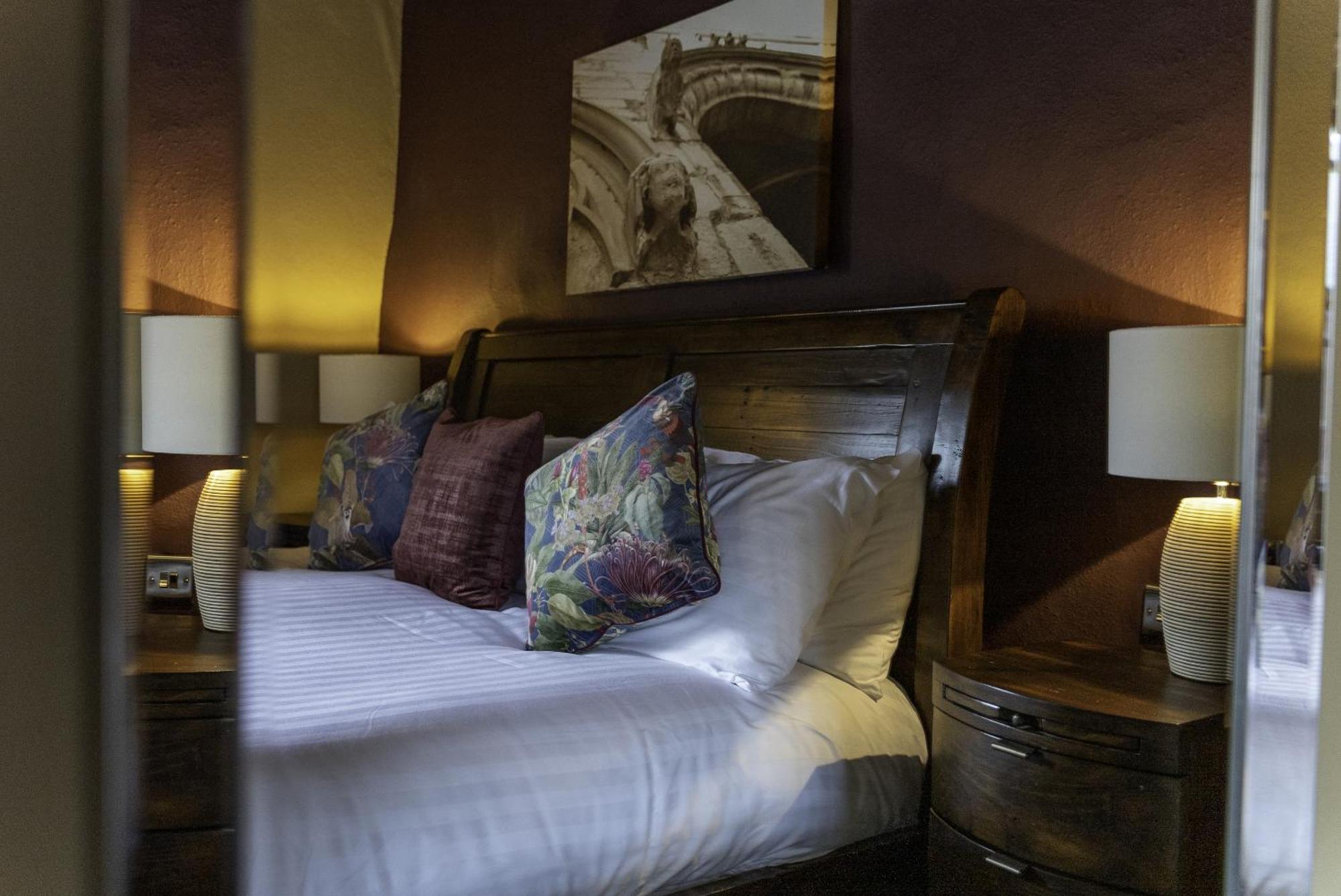 Duke William Hotel Lincoln Room photo