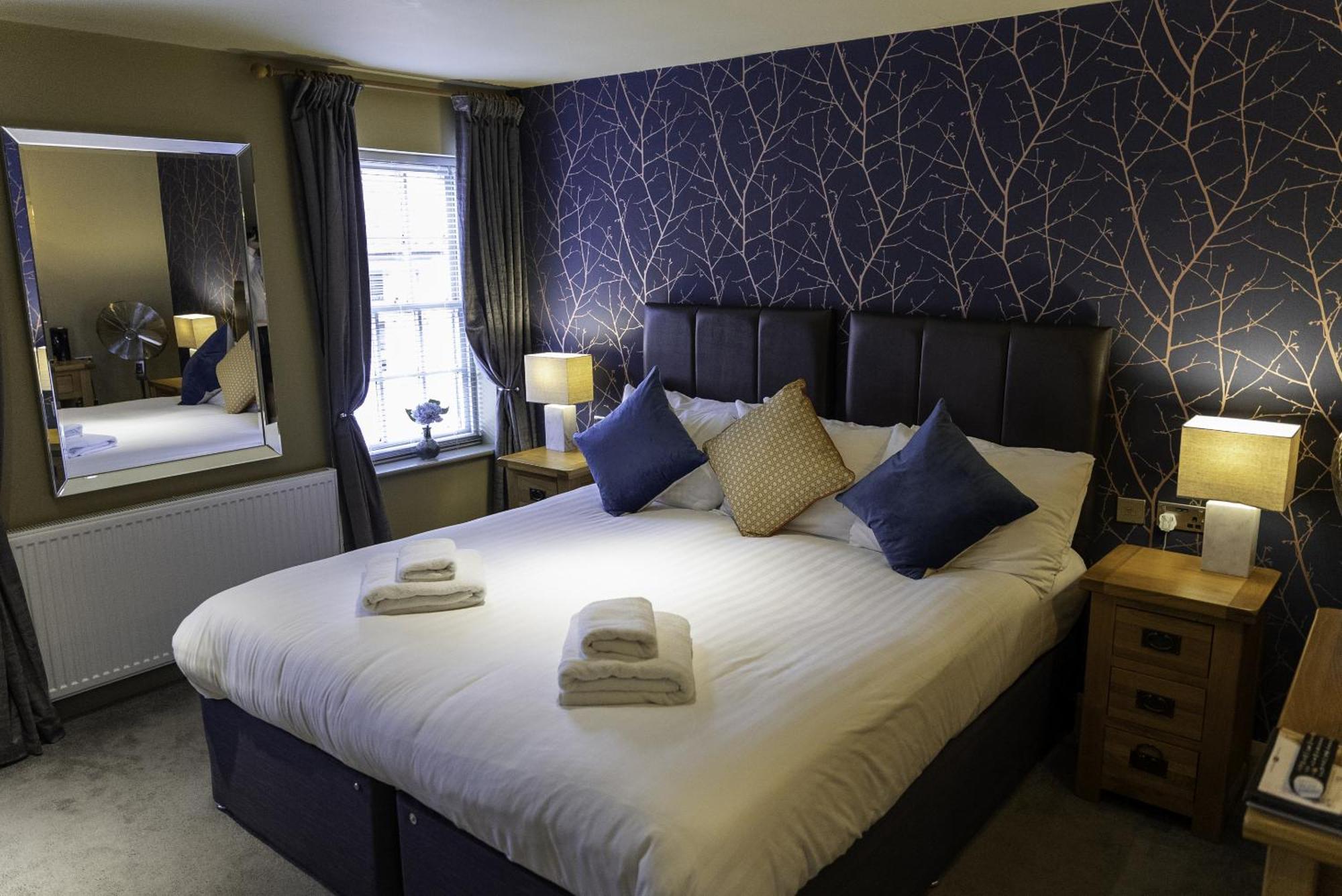 Duke William Hotel Lincoln Room photo