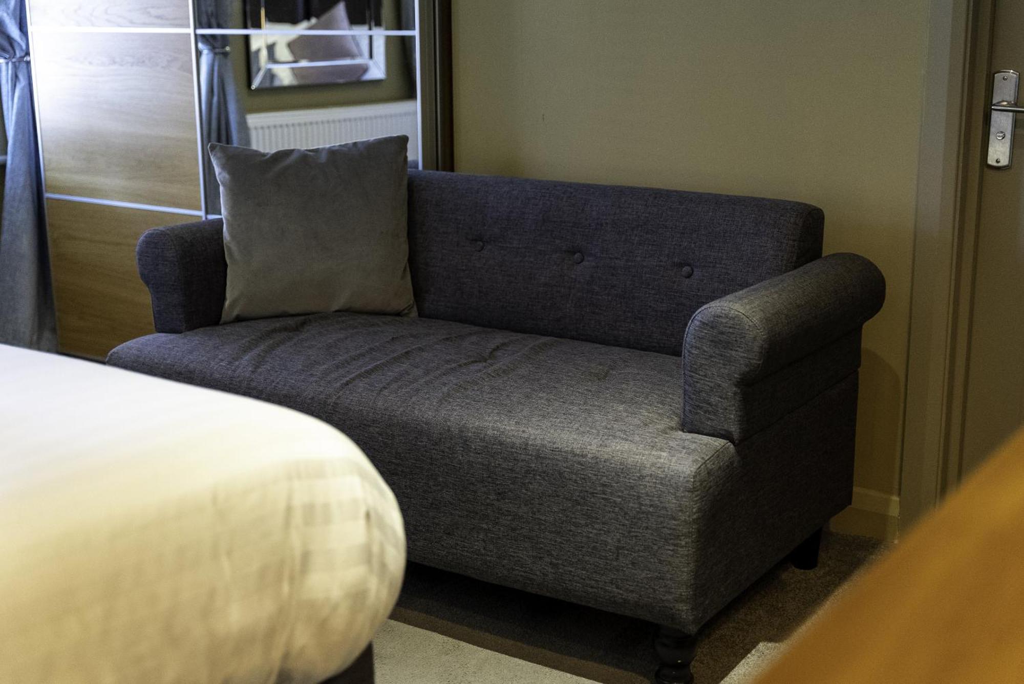 Duke William Hotel Lincoln Room photo